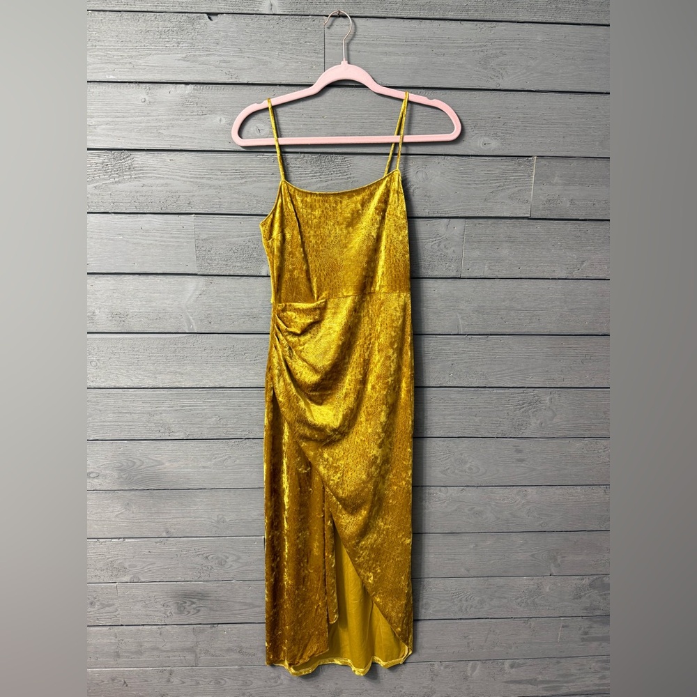 NWT Saylor Yellow Gold Velvety Reptile Texture Dress XS Summer Club Party Date - Picture 5 of 16